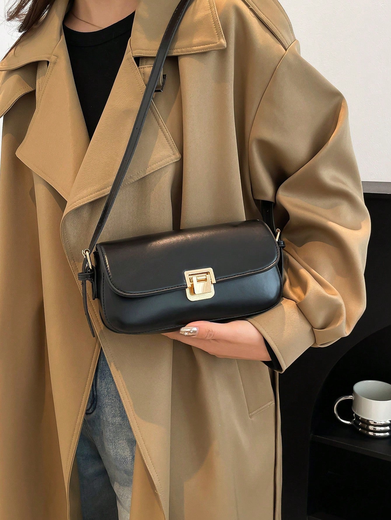 High-Quality Women's New 2025 Versatile Bag Bag Niche Bag Shoulder Small Square Bag Women's Armpit Bag - 7