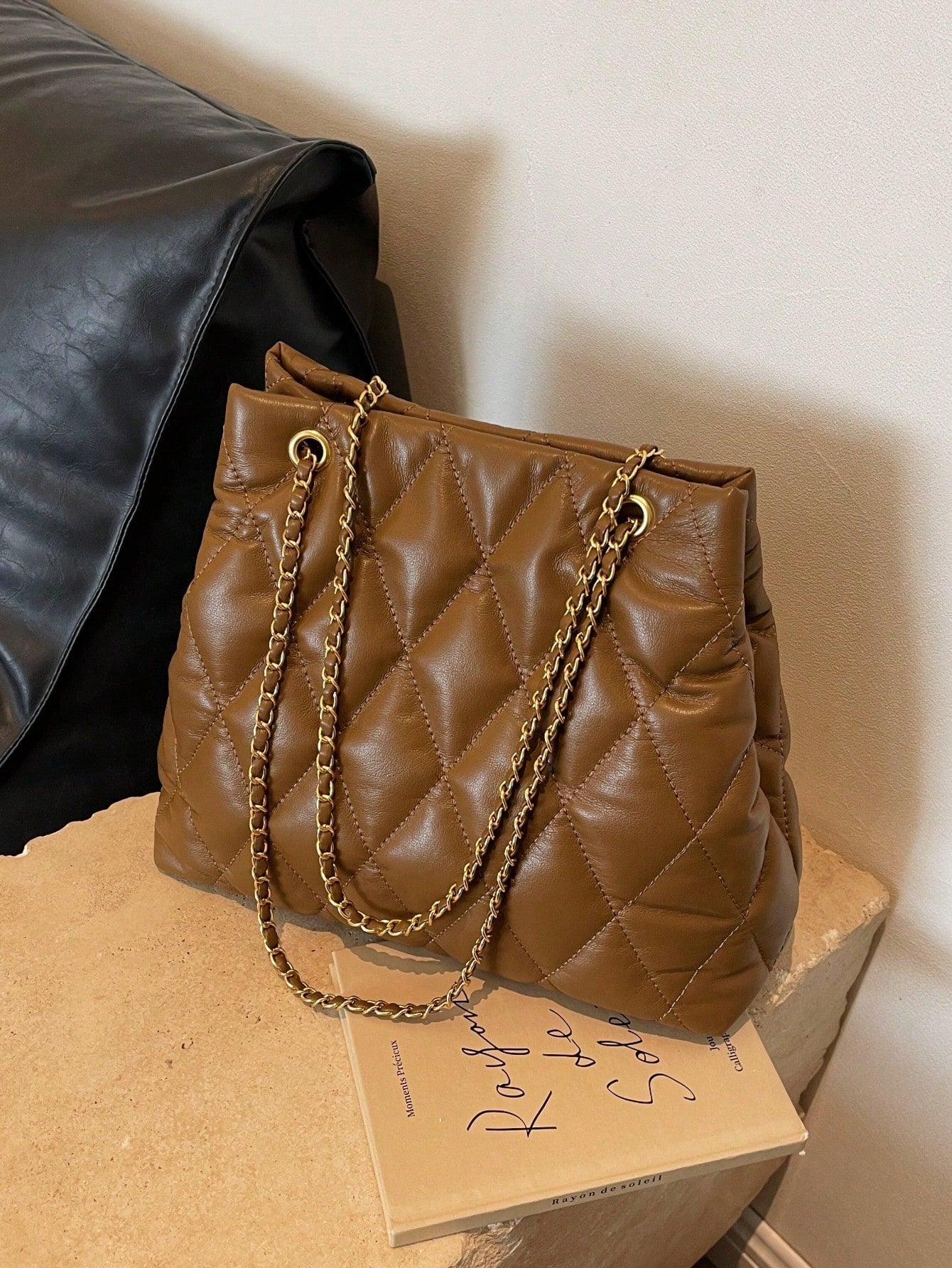 Large Capacity Fashion Tote Bag, Padded, Embroidered Quilted, Soft, Winter Chain Strap Shoulder Crossbody Bag For Women