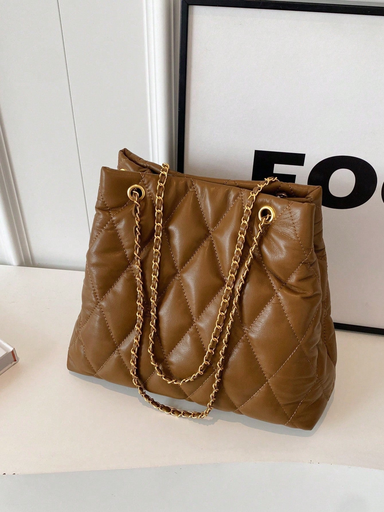 Large Capacity Fashion Tote Bag, Padded, Embroidered Quilted, Soft, Winter Chain Strap Shoulder Crossbody Bag For Women